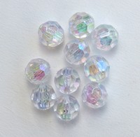 Perle à facettes, transparente